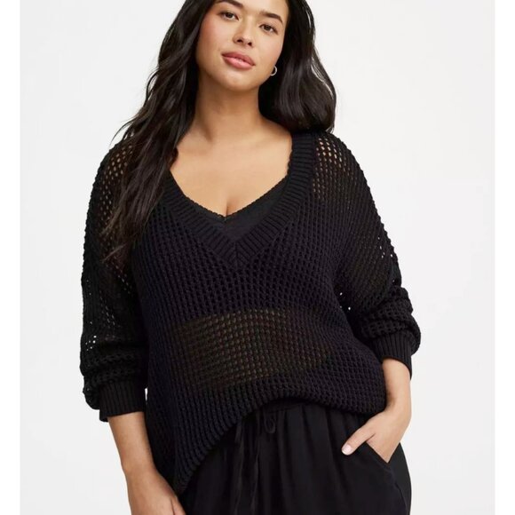 NWT Torrid 3 Black Open Stitch V-Neck Pullover Sweater 3X 22 24 - Picture 1 of 12
